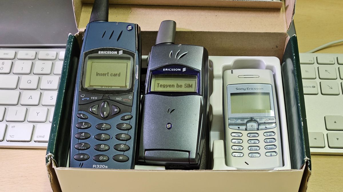 Retro butatelefonok Ericsson, Nokia