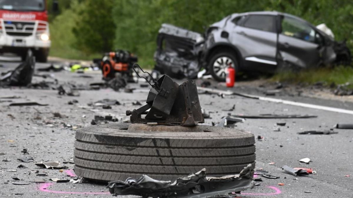 Brutális baleset történt az M2-es autóúton Vácnál
