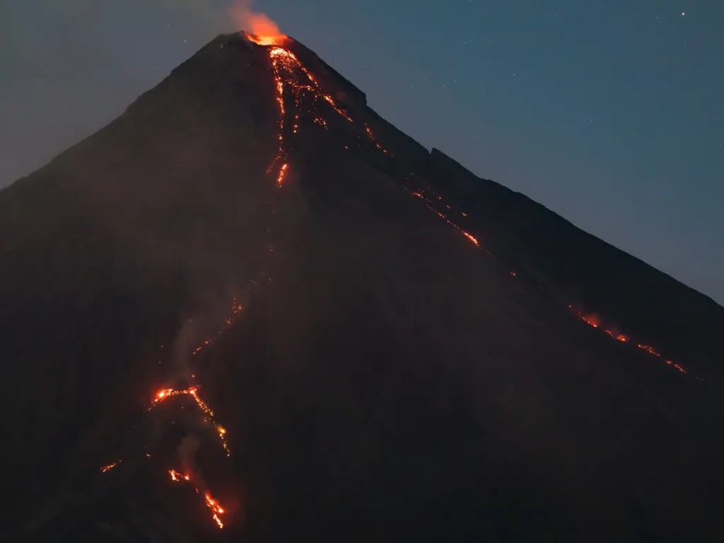 Mayon, hegy, tűzhányó, Fülöp-szigetek, 