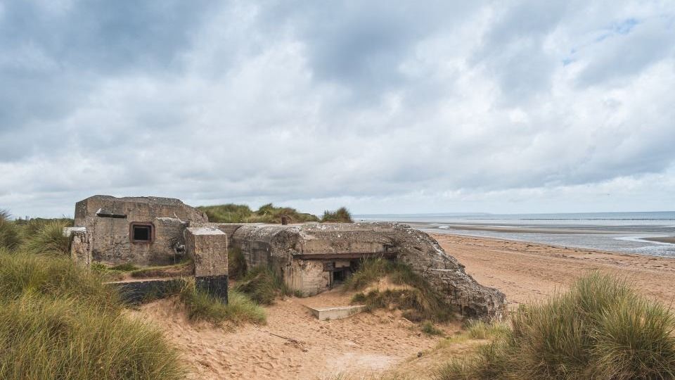 bunker, bunkerek, atom, nukleáris, Grand Blockhaus, 816 nukleáris katonai üzem, Lesüllyesztett bunker, Diefenbunker, Bunker az Utah Beach-nél, Burlington, Fort de la Hougue, York hidegháborús bunker, Bunker-42