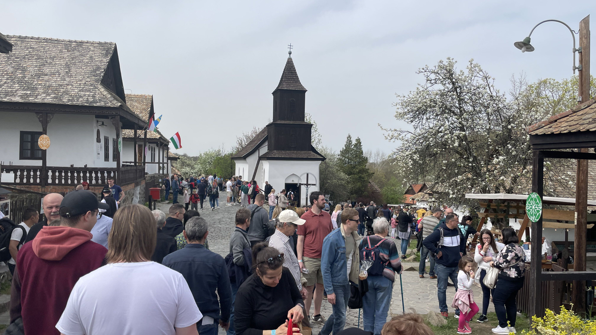 Hollókői hagyományok - avagy a húsvét mint világörökség - galéria