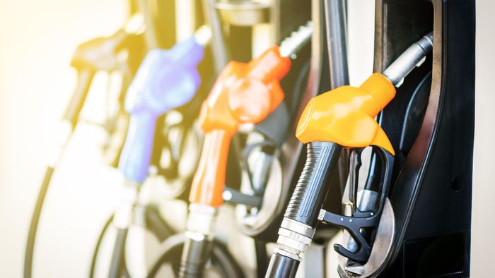 Nagy Márton fontos bejelentést tett az autósoknak: A kormány vizsgálja a benzinárat, a Mol nem tartja be a megállapodást