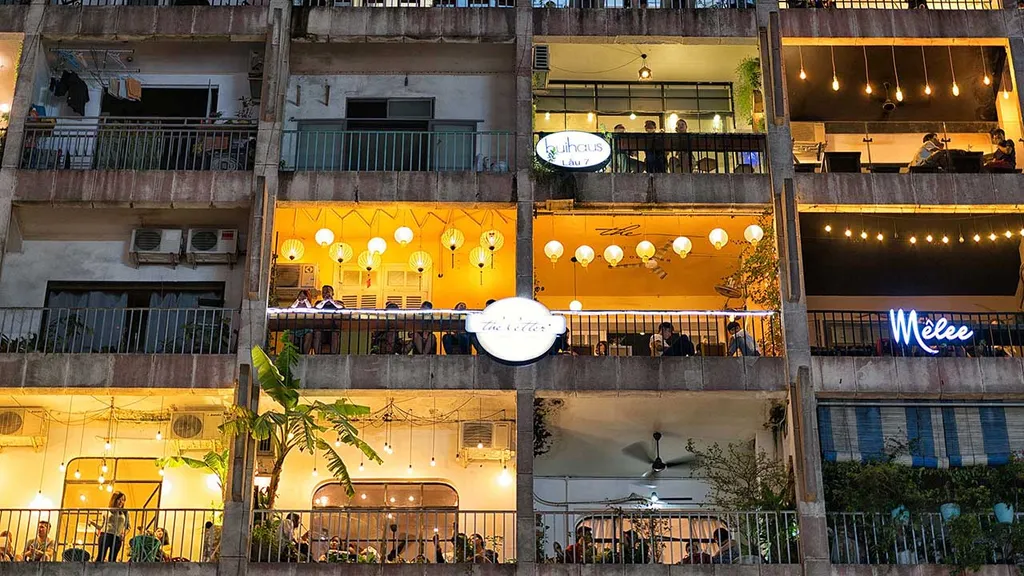 szokatlan épület, neonfény, épület, Ho Chi Minh City, Saigon, kávézó, szépségszalon,