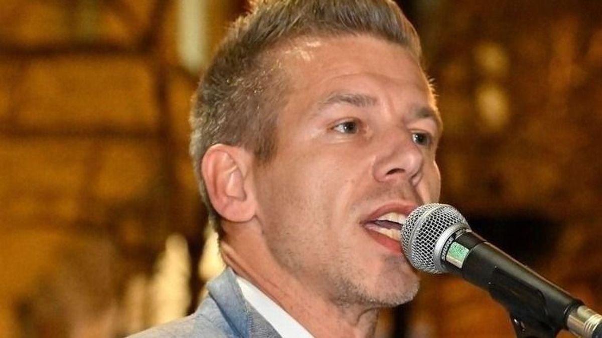 Mutatjuk a bizonyítékokat: Magyar Péter külföldi finanszírozóinak a bábja