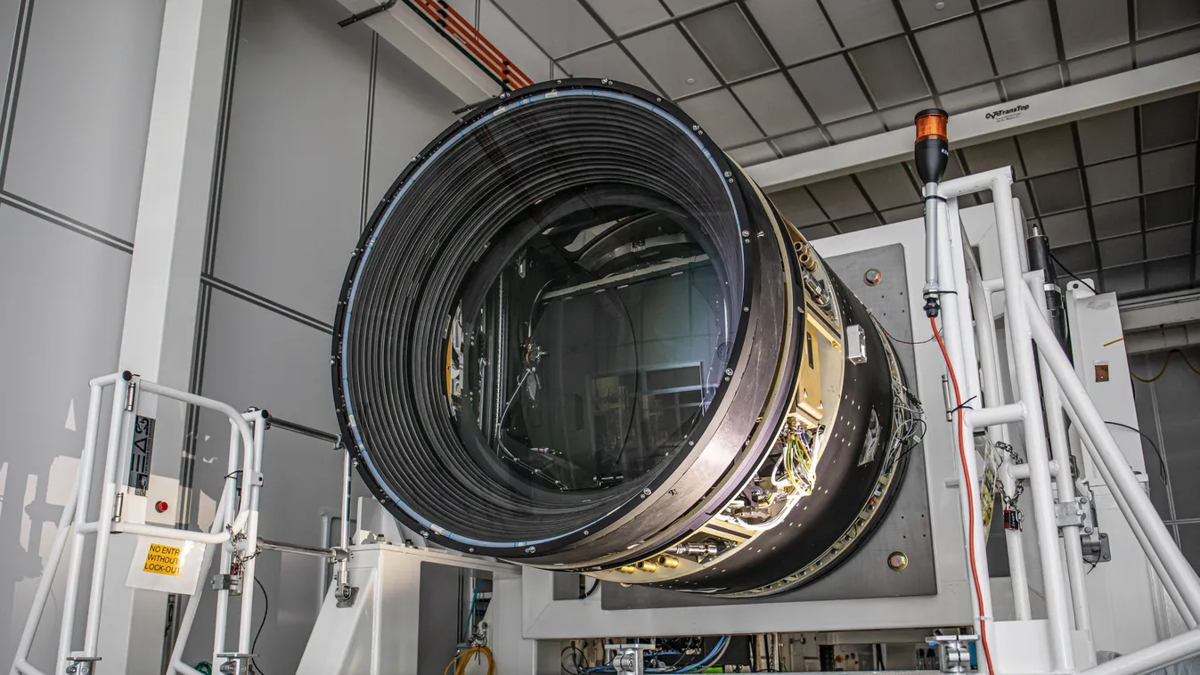 World’s Largest Digital Camera Nearing Completion