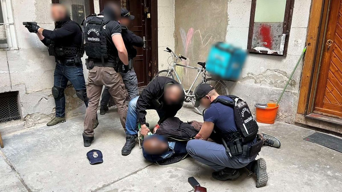 Migráns drogdílert fogtak el Budapesten - videó