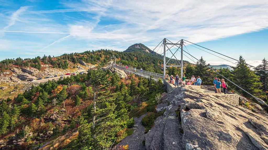 Mile High Swinging Bridge, függőhíd, híd, Grandfather mountain, éneklő függőhíd, látványosság, Amerika, 