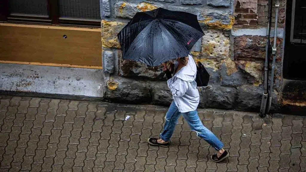 eső, időjárás, esőidőjárás, esőzés, Budapest, 2024.05.31.,