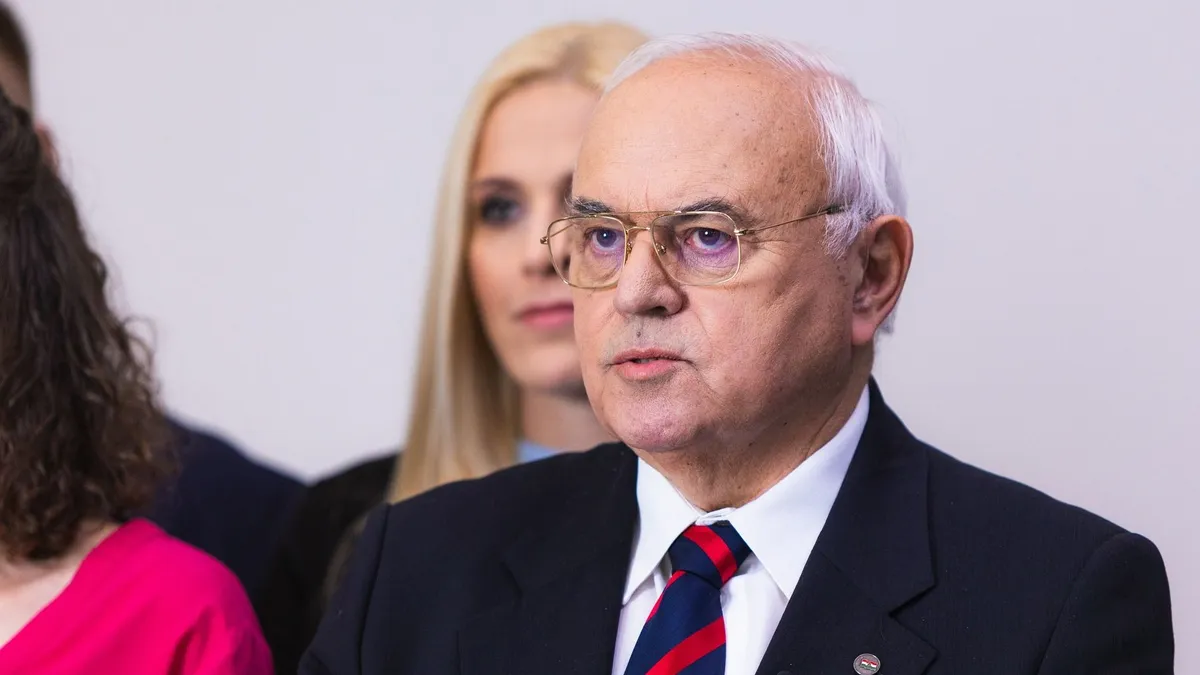 Éjjel-nappal hajléktalanok zaklatják az újbudaiakat, a baloldali városvezetés nem tesz semmit