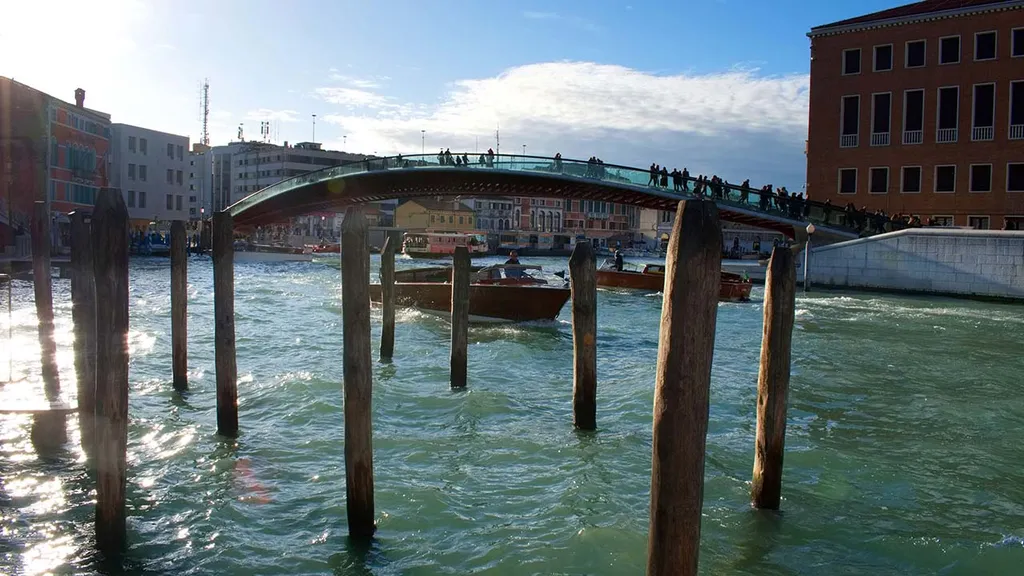 Ponte della Costituzione, gyalogoshíd, Velence, híd, turizmus, látványosság, 