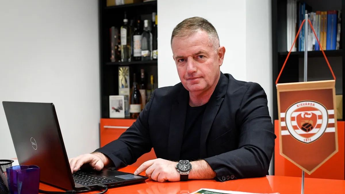 Kirúgta saját magát a kisvárdai focicsapattól Révész Attila