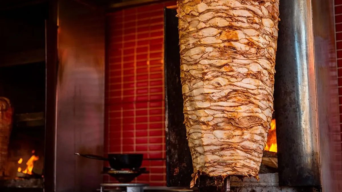 Súlyos, rémisztő egészségügyi gondokat okoz a rosszul elkészített kebab
