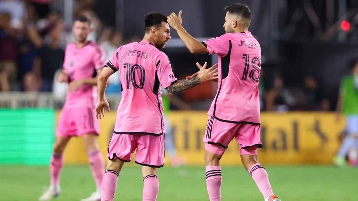 Lionel Messi újra varázslatos góllal bizonyította, hogy nem nyaralni van Miamiban
