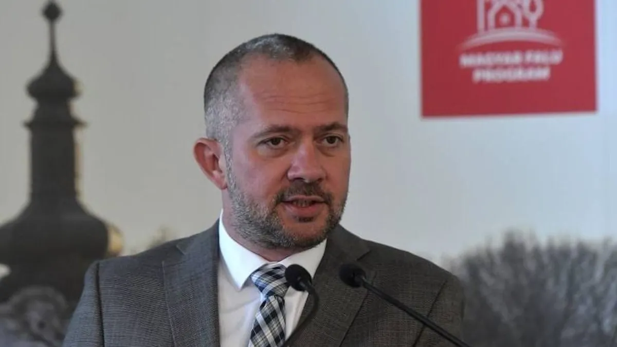 Gyopáros Alpár: Magyar Péter hazudik, Csermajor nem lesz migránstábor