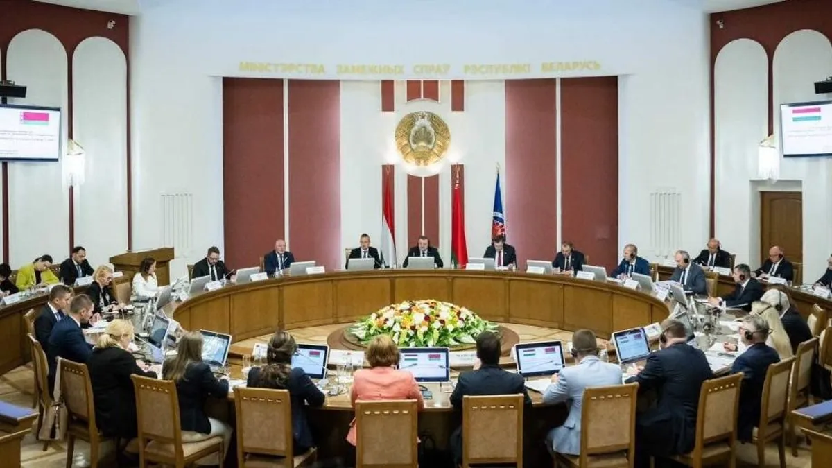 Szijjártó Péter: Magyarország fejleszteni kívánja az együttműködését Belarusszal a szankciók által nem érintett területeken
