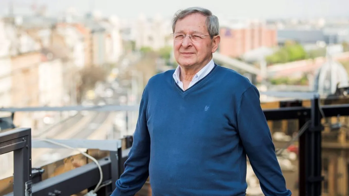 Nádas Péter azért nem kapta meg a rangos díjat, mert "fehér férfi"