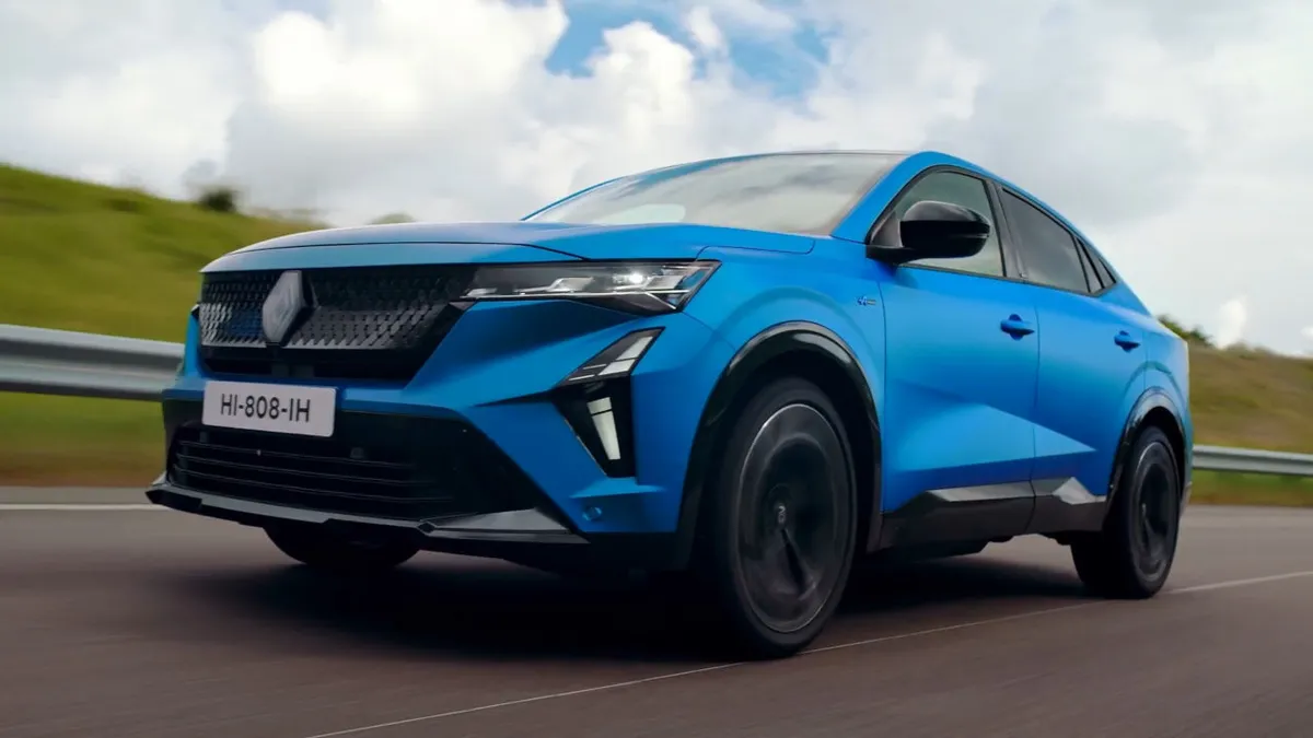 Okos felfüggesztéssel is elérhető a Renault 300 lóerős csúcsmodellje