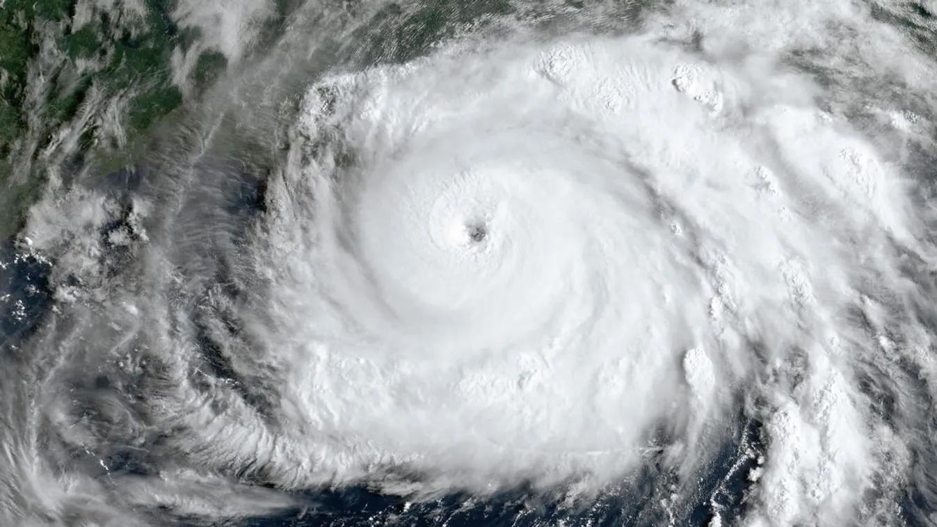 Az Ida hurrikán műholdképe, hurrikánszezon
