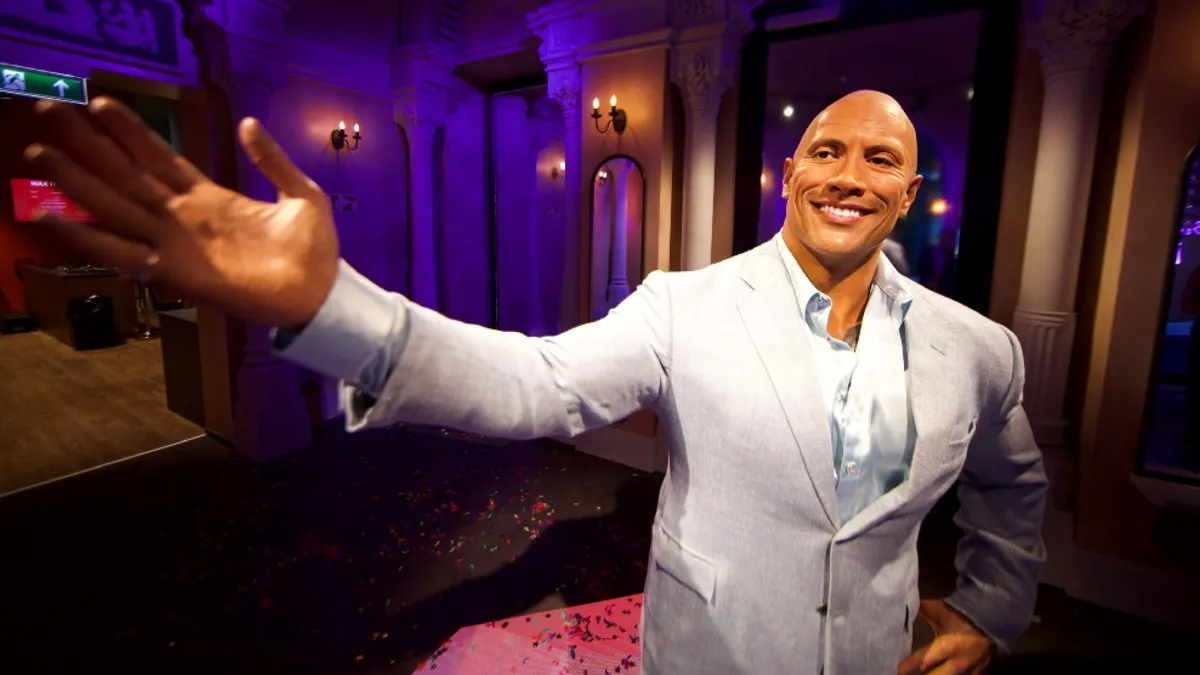 Budapesti múzeumban tűnt fel Dwayne Johnson - fotó