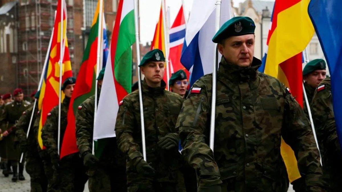 Macron teljesen váratlan lépésén a NATO is megdöbbent