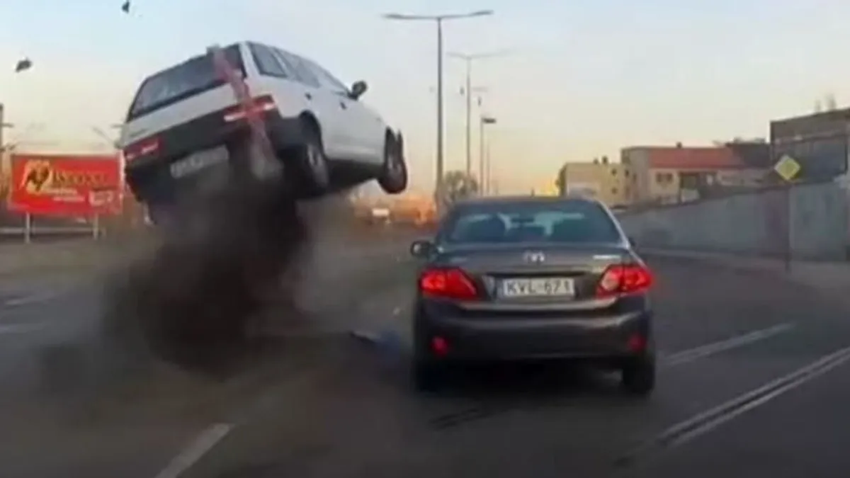 Akkorát padkázott egy Suzuki, hogy repülő lett belőle - videó