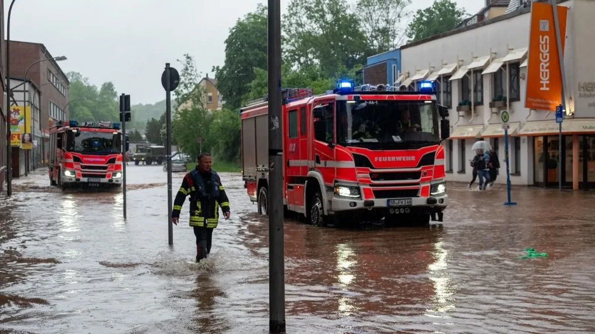 Brutális eső zúdult Németországra, egy gát is átszakadt - videó