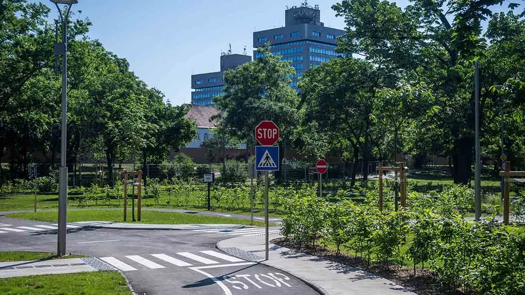 Átadták a megújult a KRESZ-parkot a Városligetben, KRESZ-park, KRESZparkVárosliget, Városliget