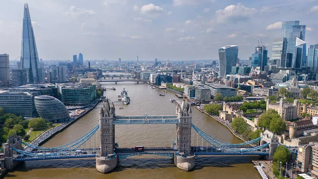 London látkép, Temze, Tower híd, a Shard felhőkarcoló, pénzügyi negyed, City, Londonlátkép