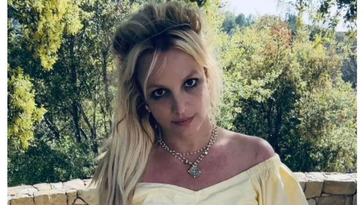 Meztelenül táncolgat, összevissza sminkeli magát, egyre rosszabb állapotban van Britney Spears - fotók
