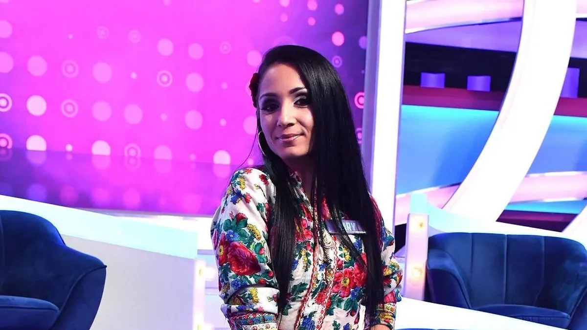 Folytatódik Nótár Mary hatalmas botránya