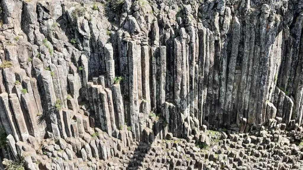 Több mint 30 méteres bazaltoszlopokról lezúduló vízesés Mexikó 13 természeti csodájának, Santa María Regla, SantaMaríaRegla
