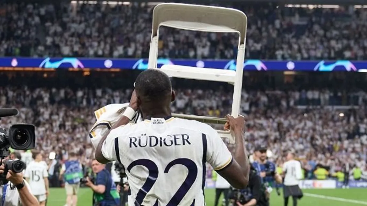 Egy berlini kebabárus közölte a Real Madrid sztárjával, hogy utazhat az Eb-re