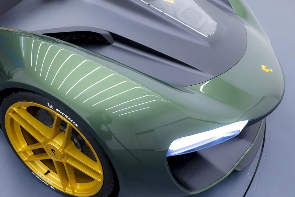 Elkészült a világ leggyorsabb quadja, ami 400 km/órás sebességre képes, EnglerQuad