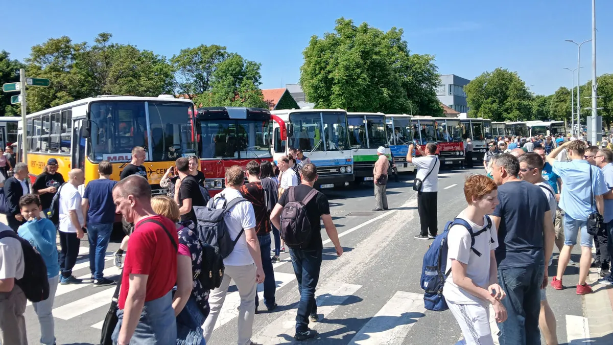 Németországból is jöttek Ikarusok a tapolcai találkozóra