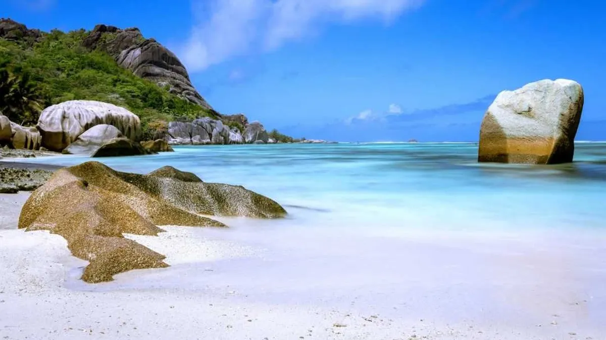Imádják a turisták a világ legjobb strandját