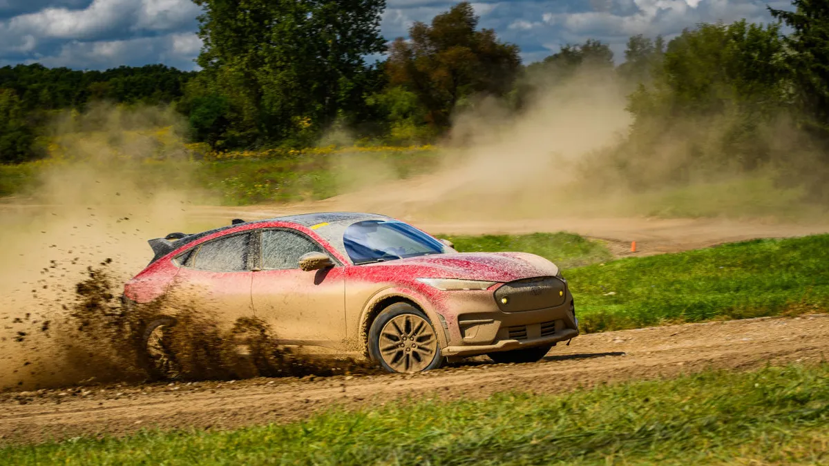 Dedikált ralipályát építettek a Mustang Mach-E Rally fejlesztéséhez