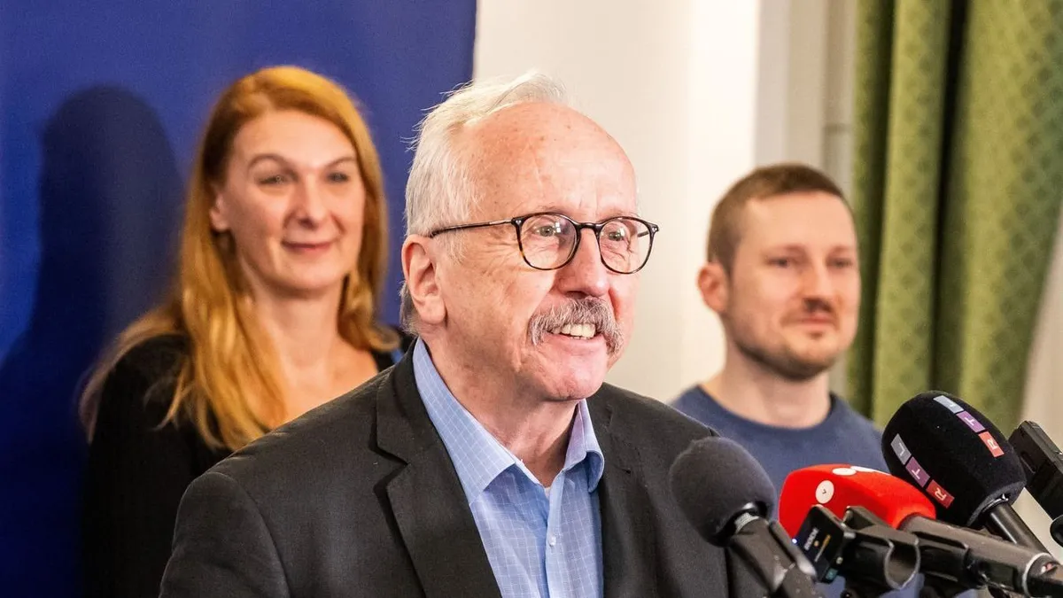 A Fővárosi Főügyészség elé került Niedermüller Péter lakásmutyija