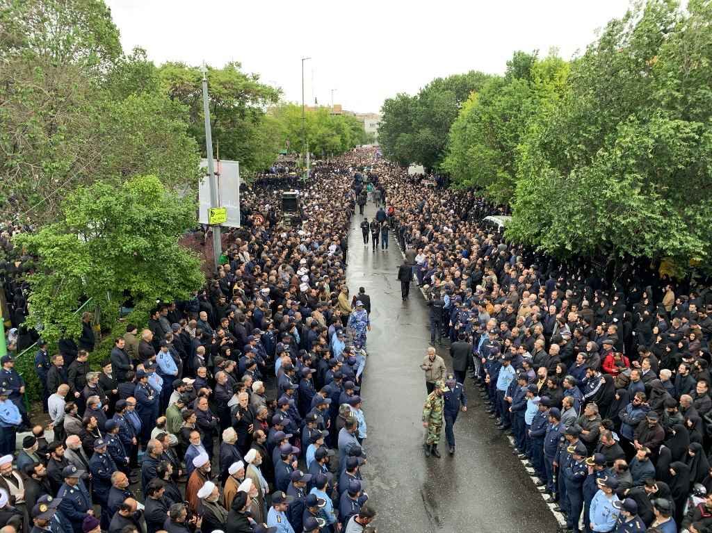 iráni,elnök,temetés,hatalmas,tömeg