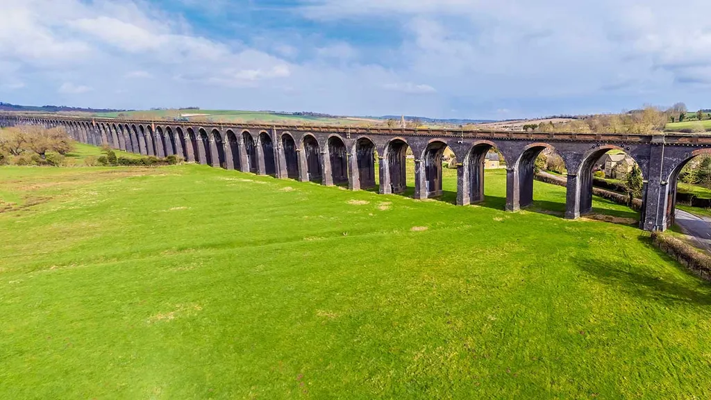 Welland, viadukt, Anglia