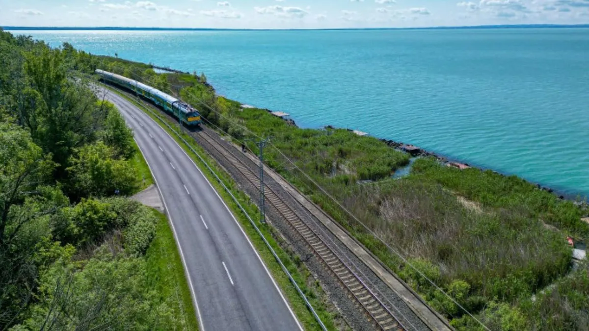 Május 13-ától indul az előszezon, több vonattal lehet utazni a Balatonra