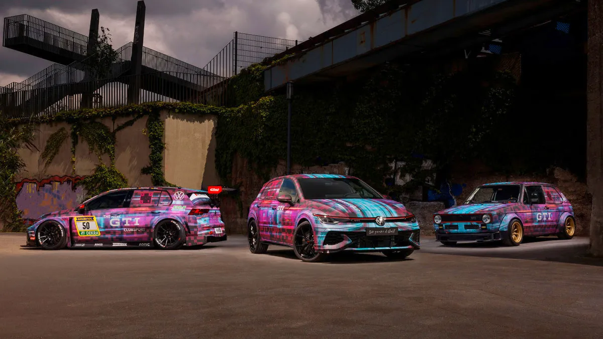 Ajándékba kapta az 50-es rajtszámot a VW Golf GTI Clubsport