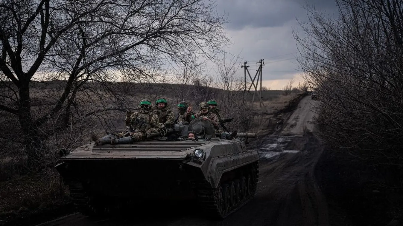 Ukrainian forces prepare before deployment in Chasiv Yar