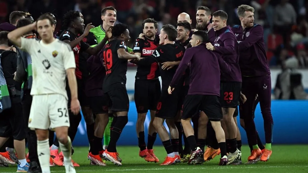 Elképesztő bejelentést tett a veretlen Bayer Leverkusen