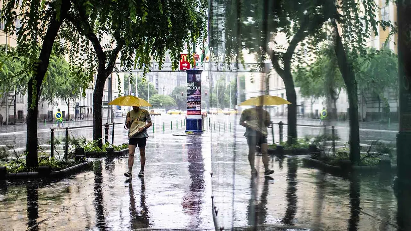 eső, vihar, főváros, Budapest, zápor, időjárás, 2023. 08. 19., időjáráseső