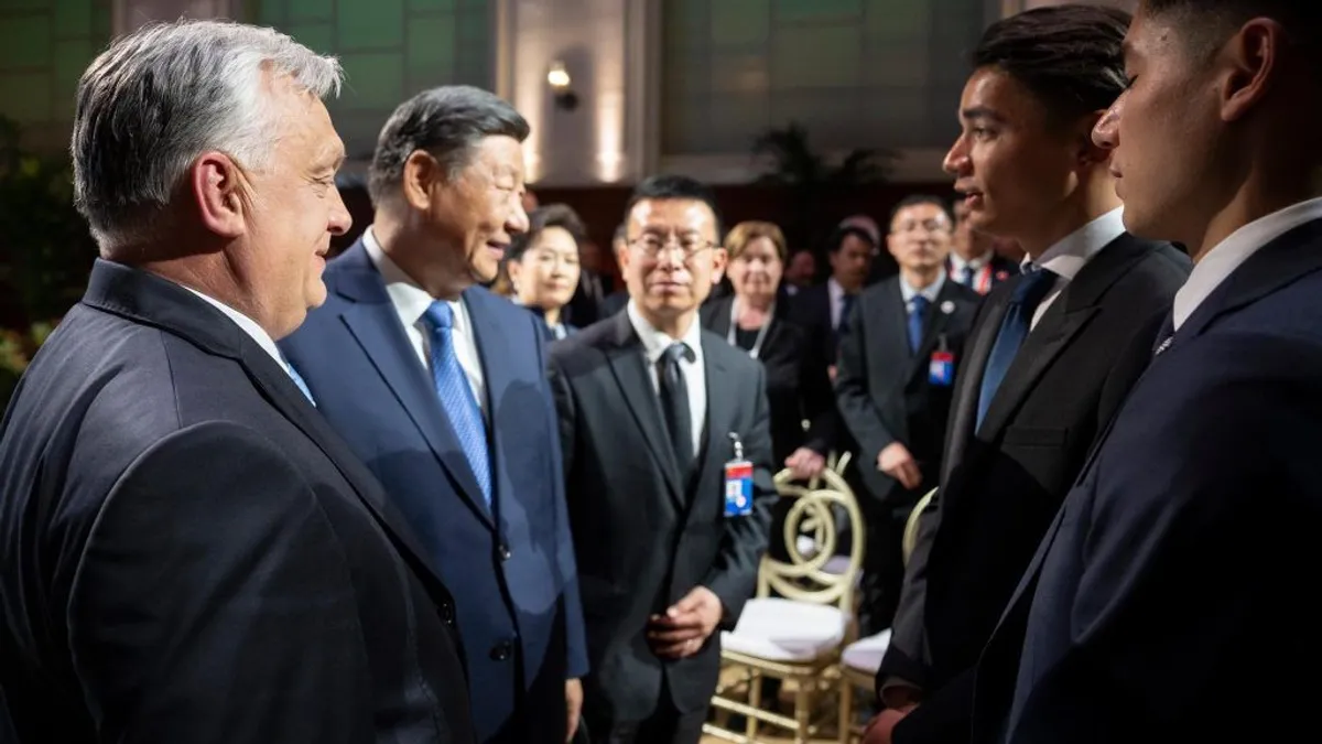 Orbán Viktor a Liu fivérek országváltásáról is beszélt a kínai elnökkel