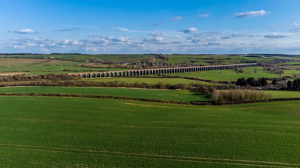 Welland, viadukt, Anglia