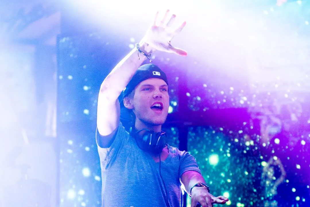 Avicii mindössze 28 évesen lett öngyilkos.