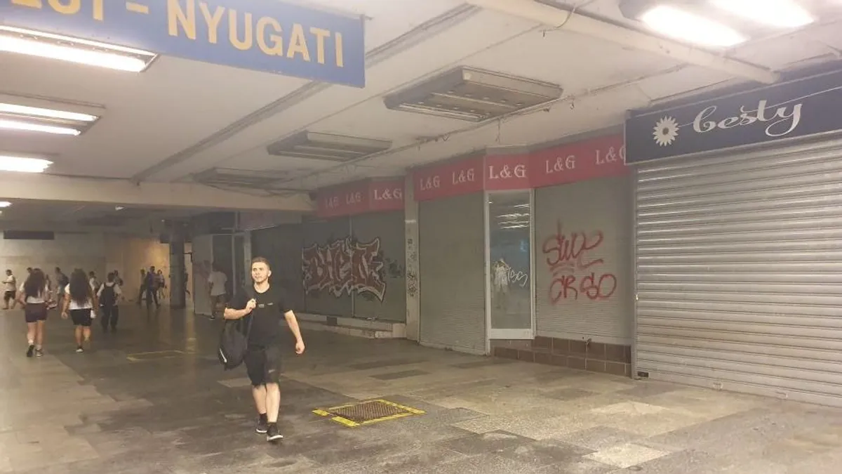 Megrázó részletek derültek ki a Nyugati pályaudvarnál talált rejtélyes koporsóról