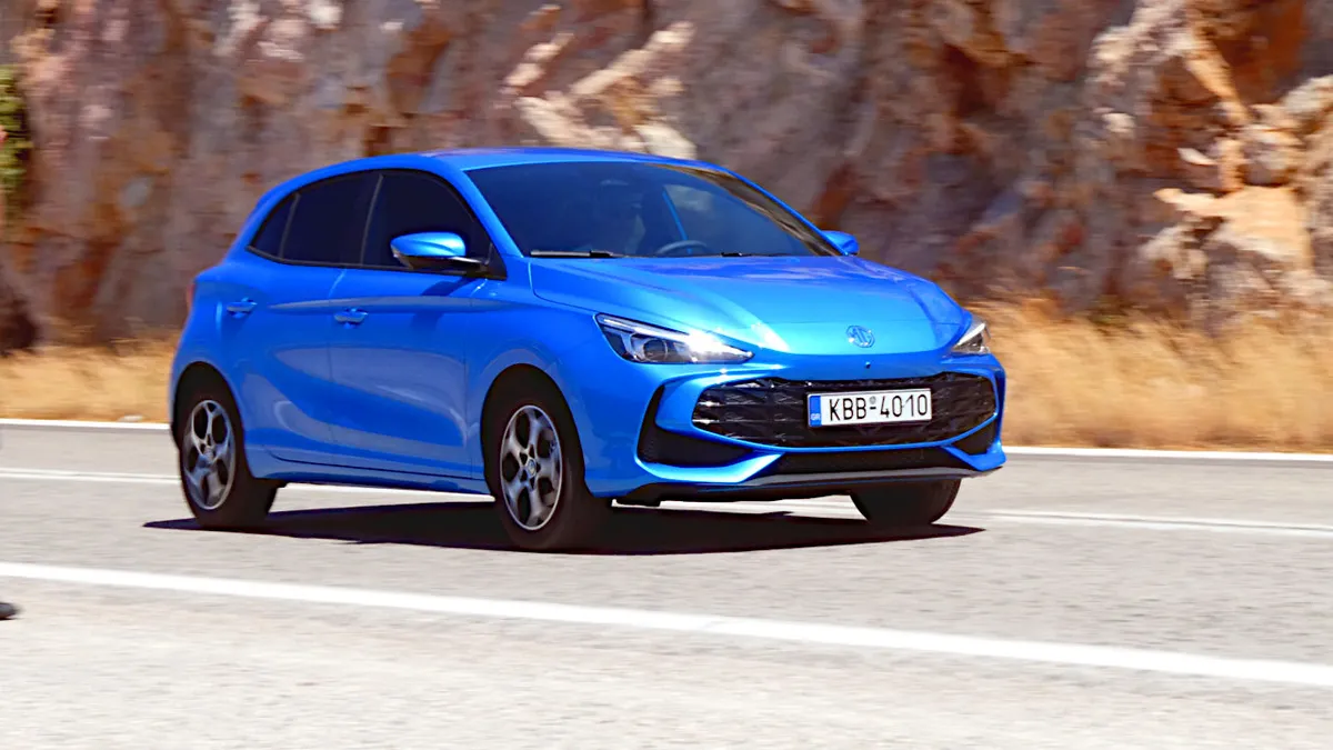 Közel 200 lóerőt ad 8 millió forintért ez a takarékos kisautó – MG3 Hybrid+ menetpróba