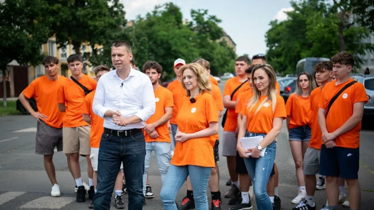 Ferencz Orsolya: Hajrá, Magyarország, hajrá, Józsefváros!